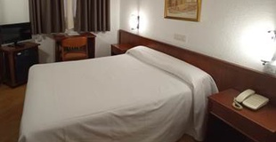 Standard single room Hotel ELE Acueducto Segovia