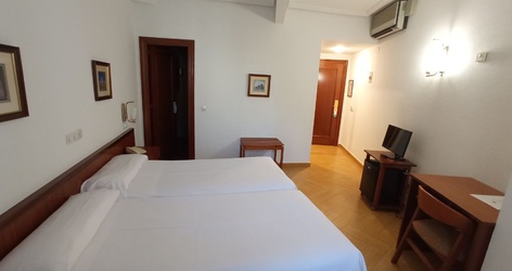Double room Hotel ELE Acueducto Segovia